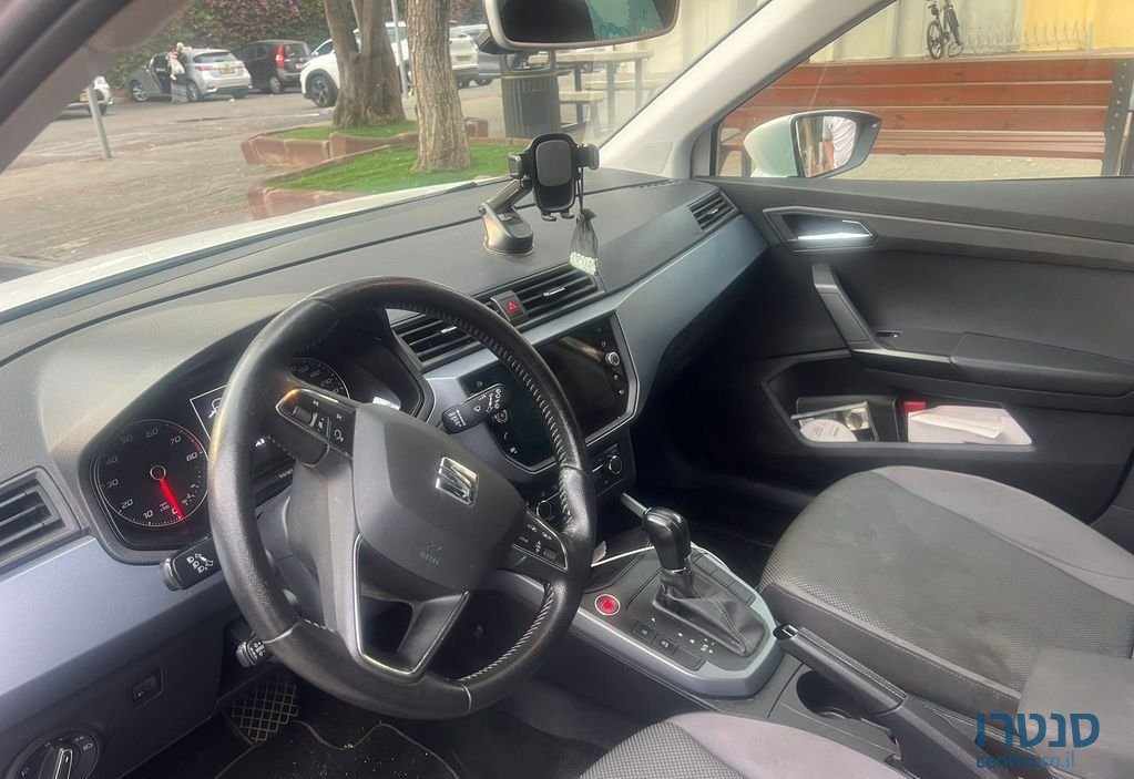 2020' SEAT Arona סיאט ארונה photo #1