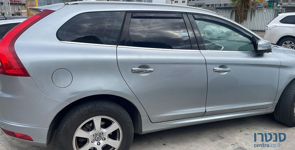 2015' Volvo XC60 וולוו photo #3