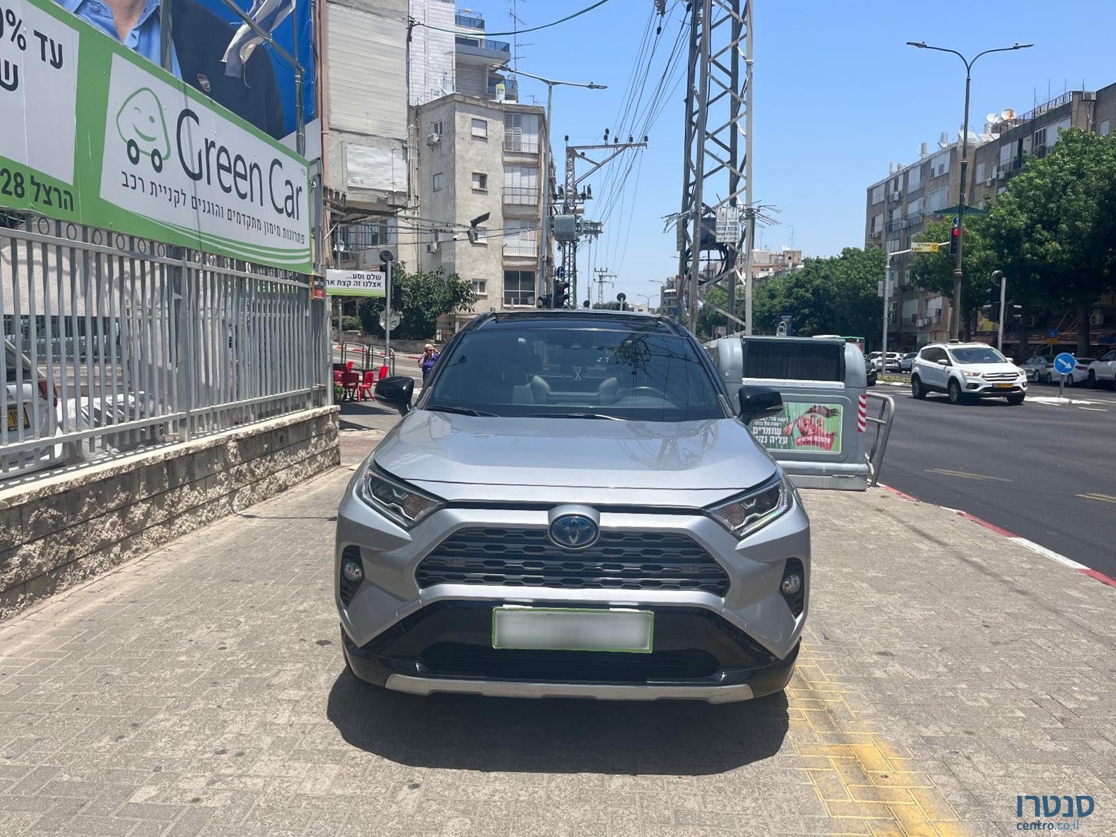 2020' Toyota RAV4 photo #2