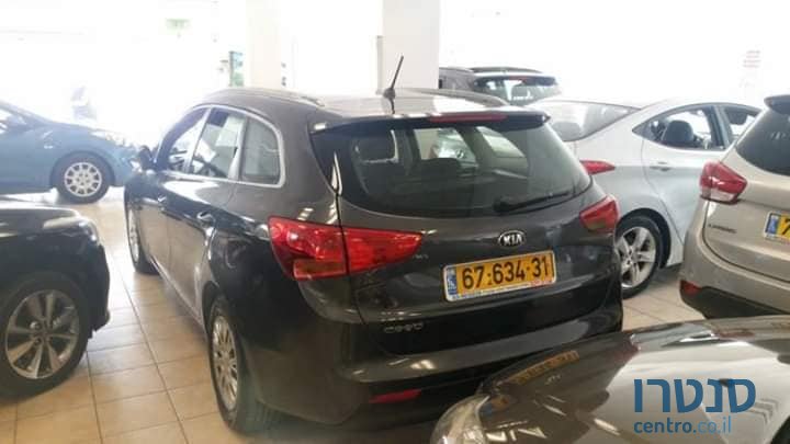 2015' Kia Ceed photo #2