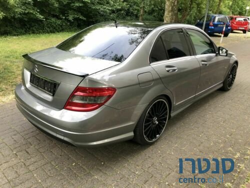 2018' Mercedes-Benz 300 photo #7