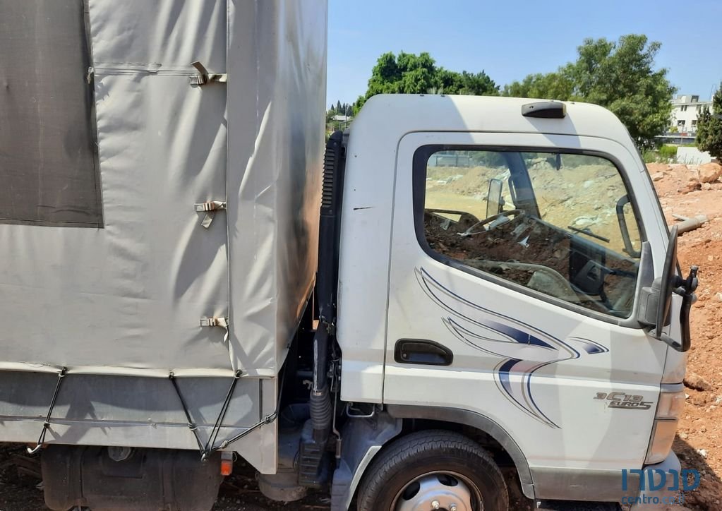 2009' Mitsubishi Canter מיצובישי קאנטר photo #1