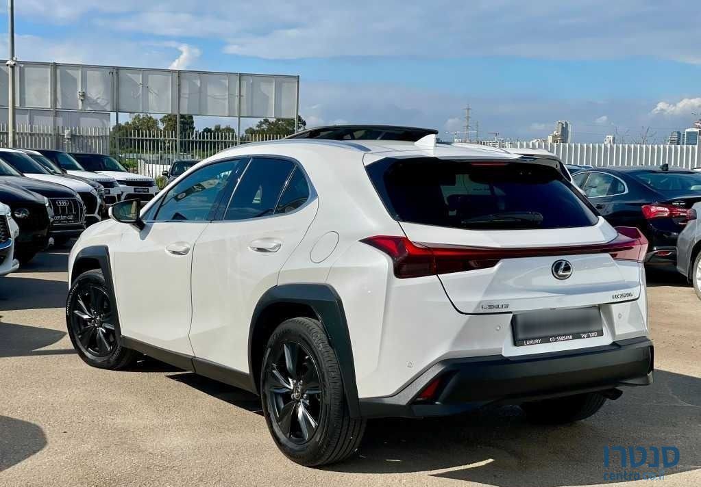 2023' Lexus UX לקסוס photo #6