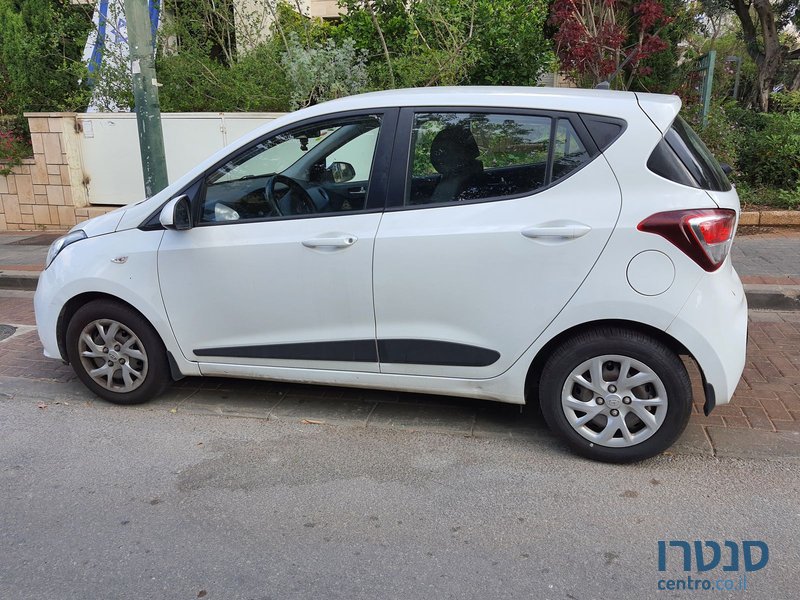 2018' Hyundai i10 יונדאי photo #4