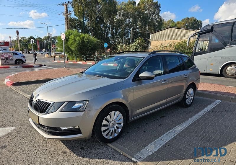 2019' Skoda Octavia סקודה אוקטביה photo #1