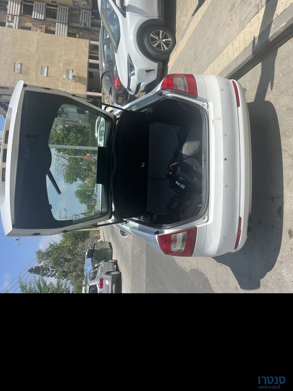 2011' Skoda Octavia סקודה אוקטביה photo #3