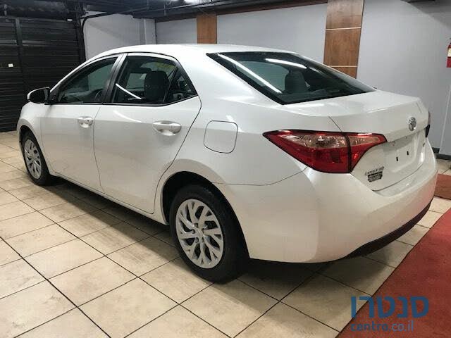 2017' Toyota Corolla photo #3