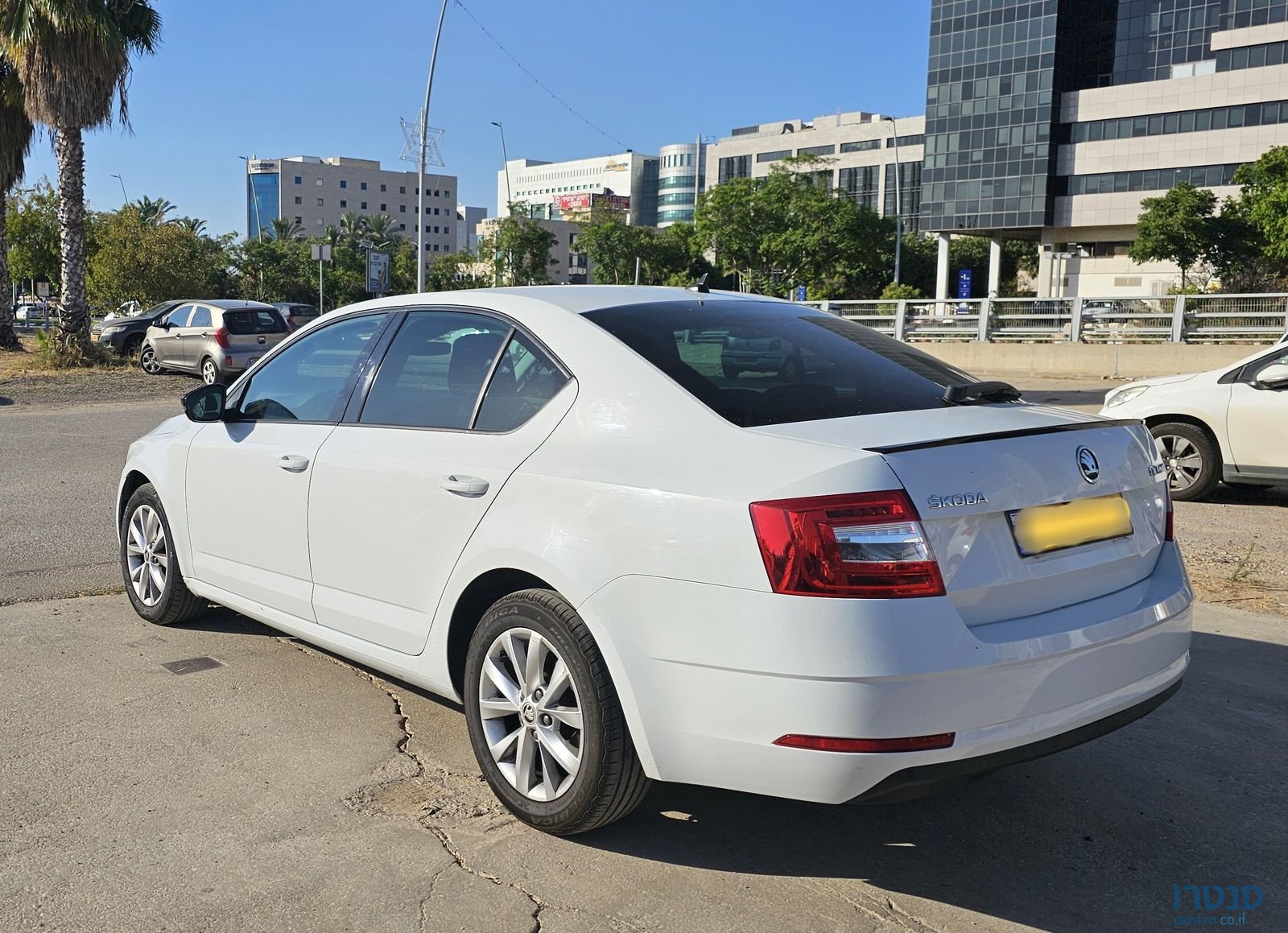 2020' Skoda Octavia סקודה אוקטביה photo #4