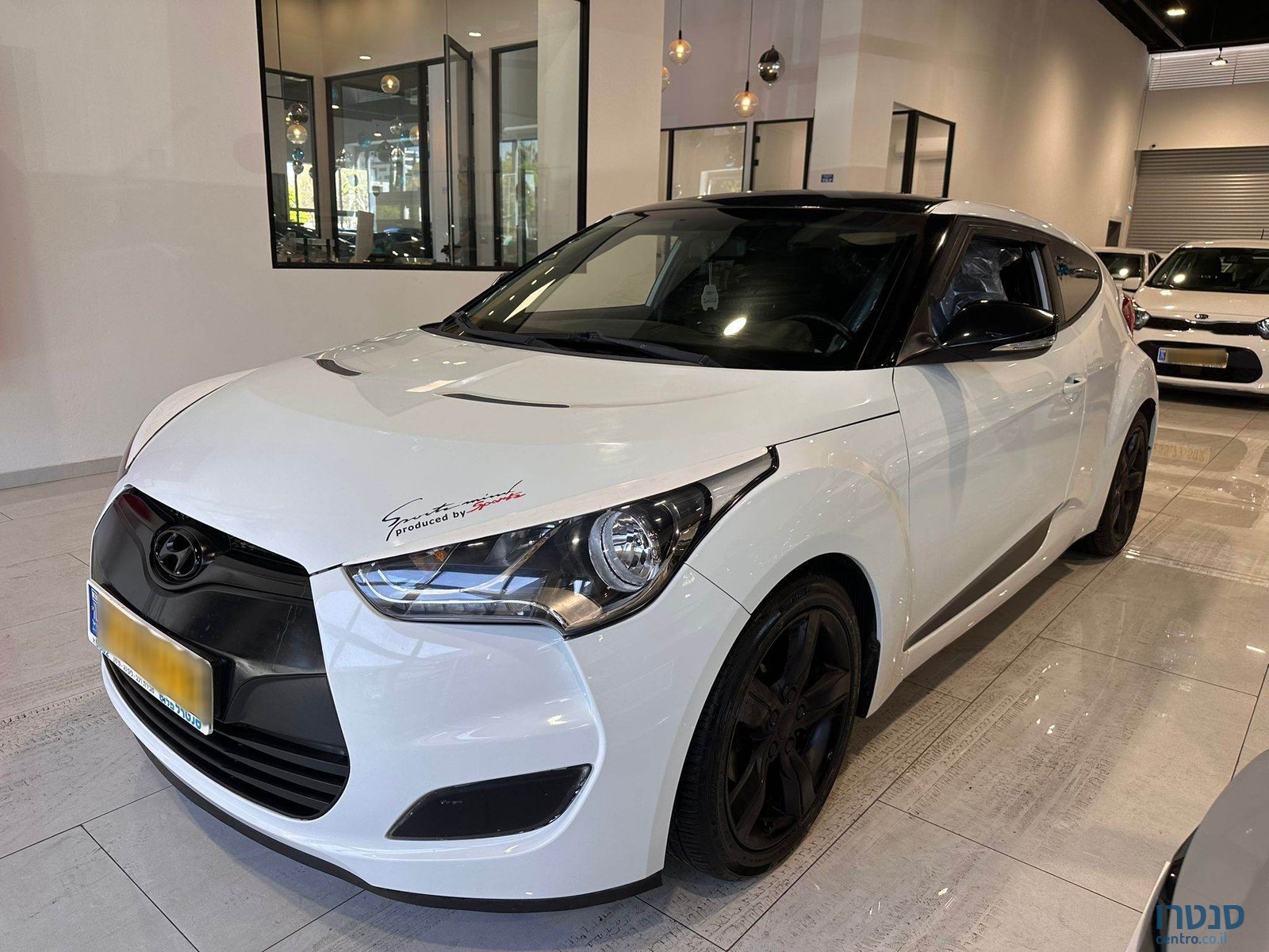 2010' Hyundai Veloster photo #1