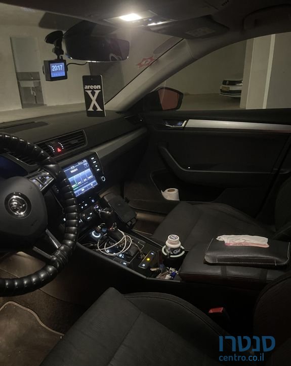 2017' Skoda Superb סקודה סופרב photo #5