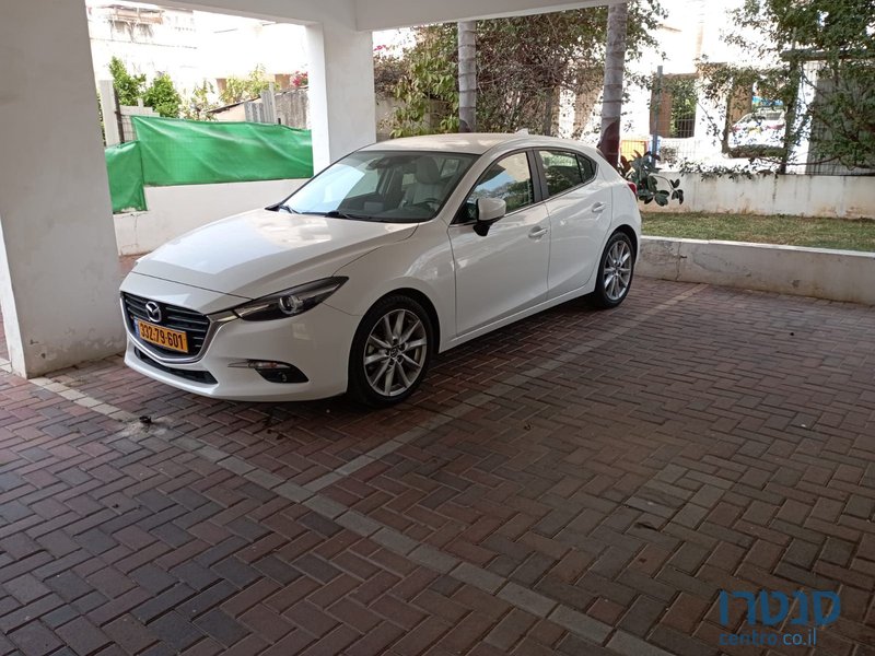 2018' Mazda 3 מאזדה photo #1