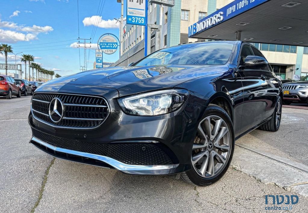 2021' Mercedes-Benz E-Class מרצדס photo #1