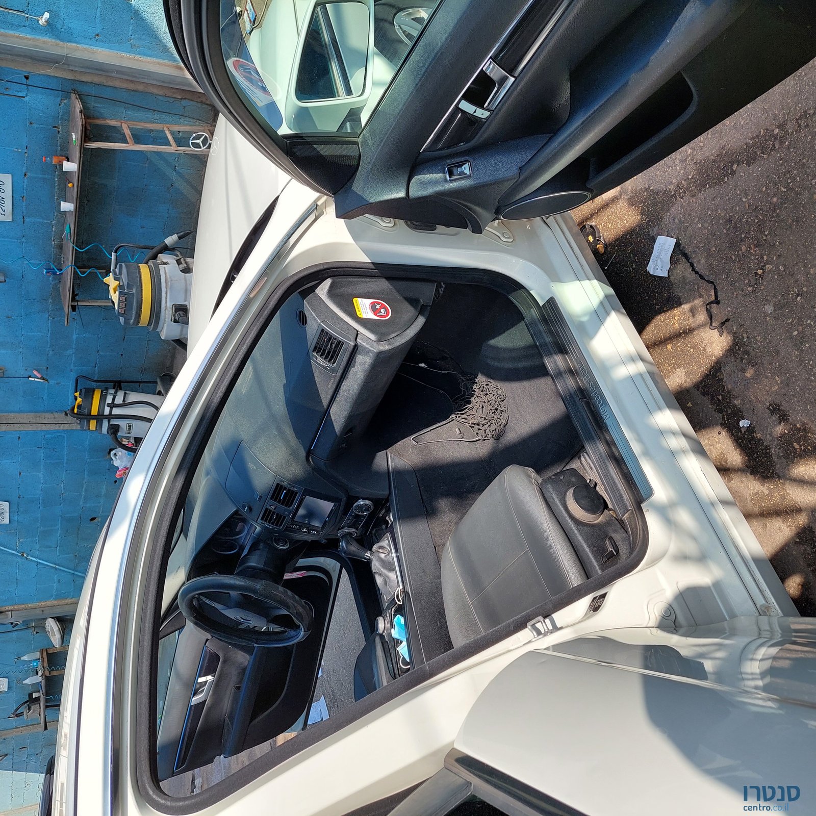 2010' Mercedes-Benz 200 מרצדס photo #6