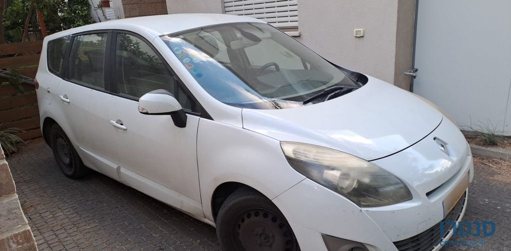 2012' Renault Scenic רנו סניק photo #2