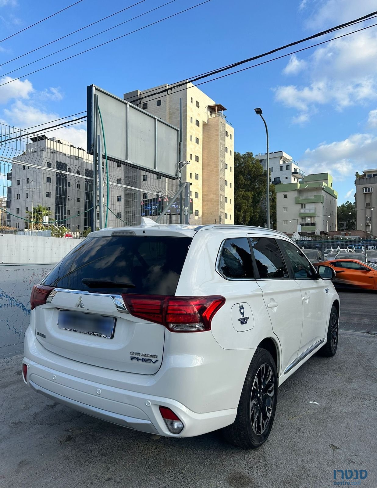 2018' Mitsubishi Outlander מיצובישי אאוטלנדר photo #4