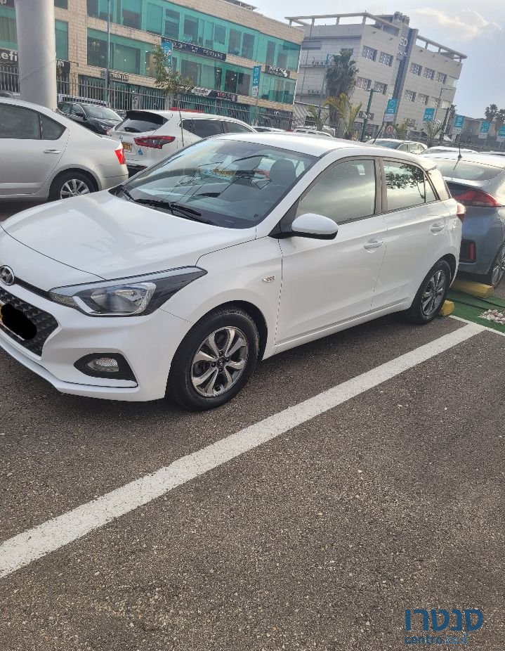 2019' Hyundai i20 יונדאי photo #2