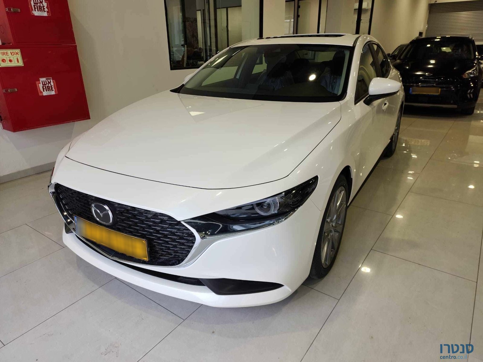 2024' Mazda 3 photo #1