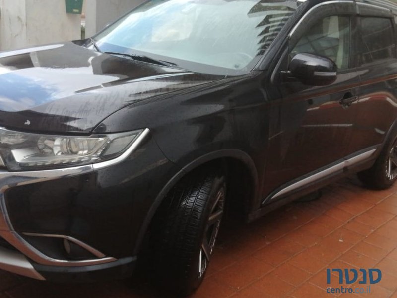 2015' Mitsubishi Outlander מיצובישי אאוטלנדר photo #2