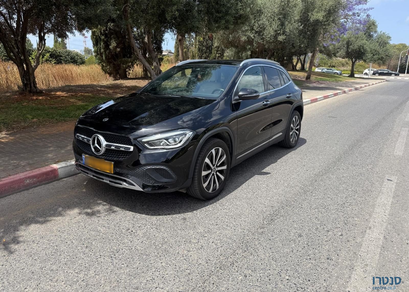2021' Mercedes-Benz GLA מרצדס-בנץ photo #1