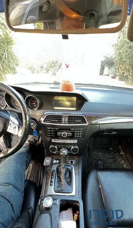 2011' Mercedes-Benz C-Class מרצדס Taxi photo #4