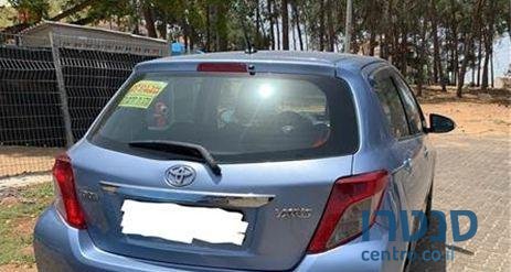2012' Toyota Yaris טויוטה יאריס photo #1