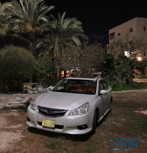 2010' Subaru B4 סובארו לגאסי photo #1