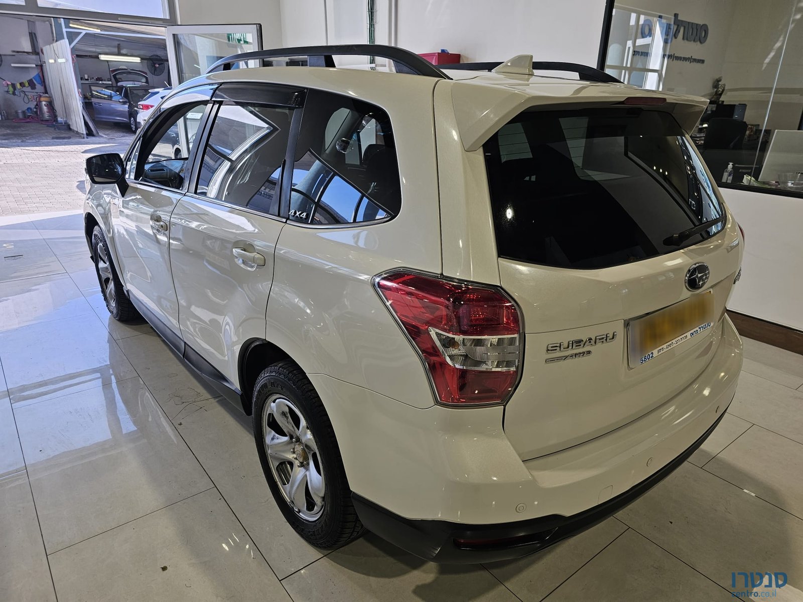 2015' Subaru Forester 4×4 photo #6