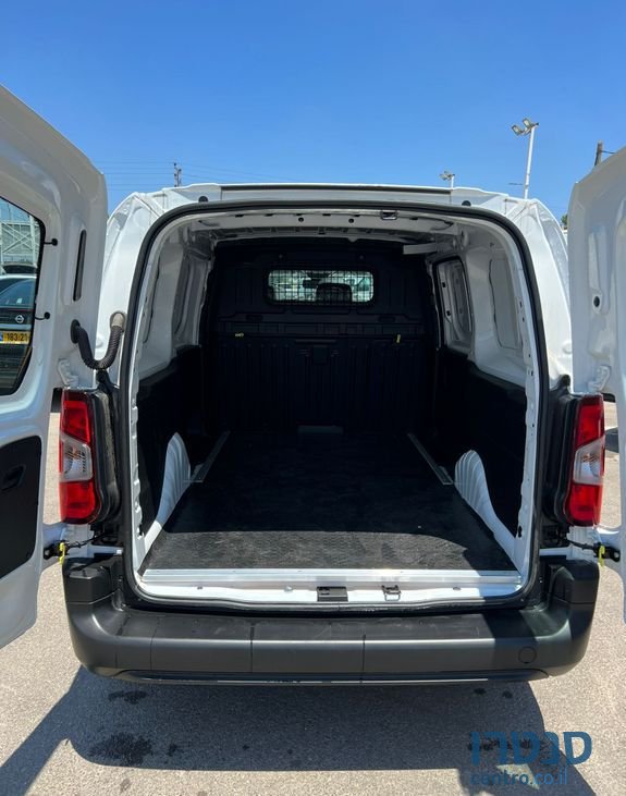 2022' Citroen Berlingo סיטרואן ברלינגו photo #5