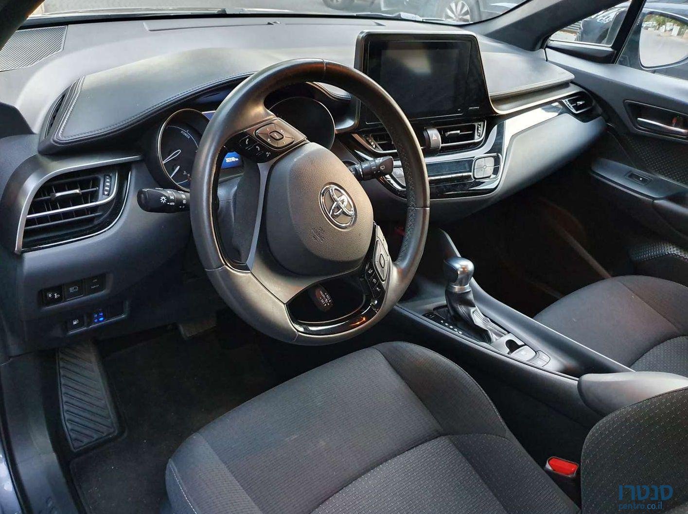 2019' Toyota C-Hr טויוטה photo #4