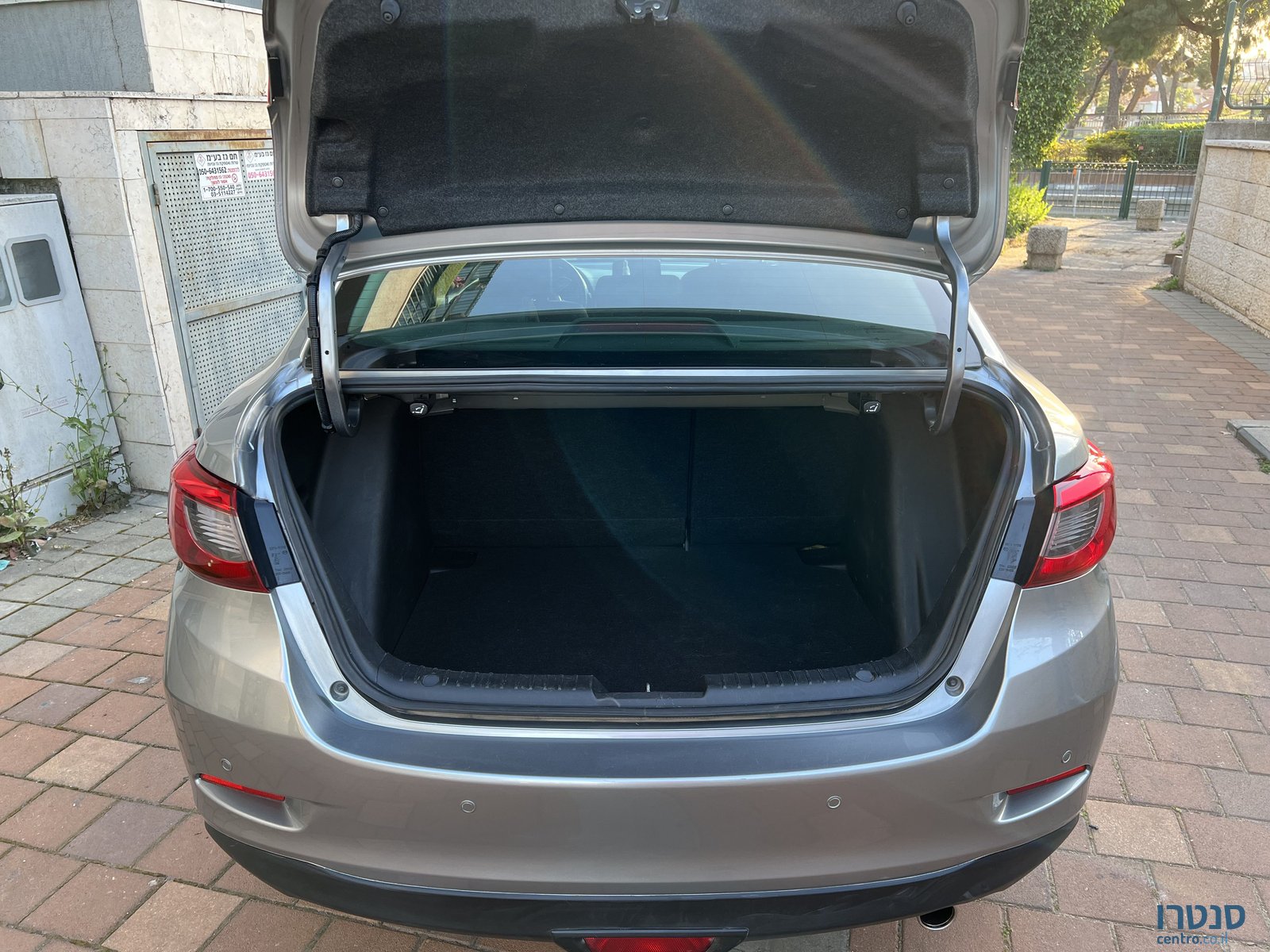 2020' Mazda 2 Demio מאזדה 2 דמיו photo #6