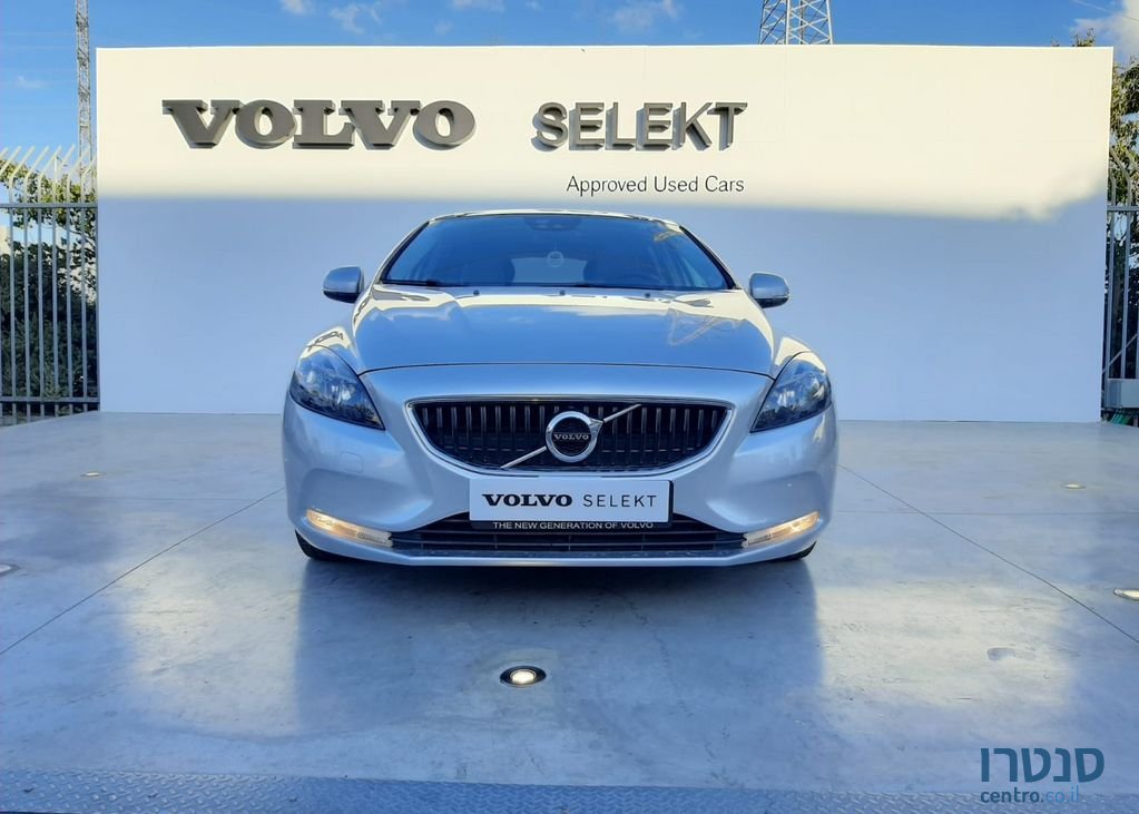 2018' Volvo V40 וולוו photo #2