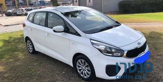 2018' Kia Carens קיה קארנס photo #1