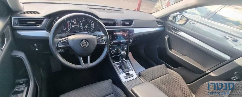 2021' Skoda Superb סקודה סופרב photo #2