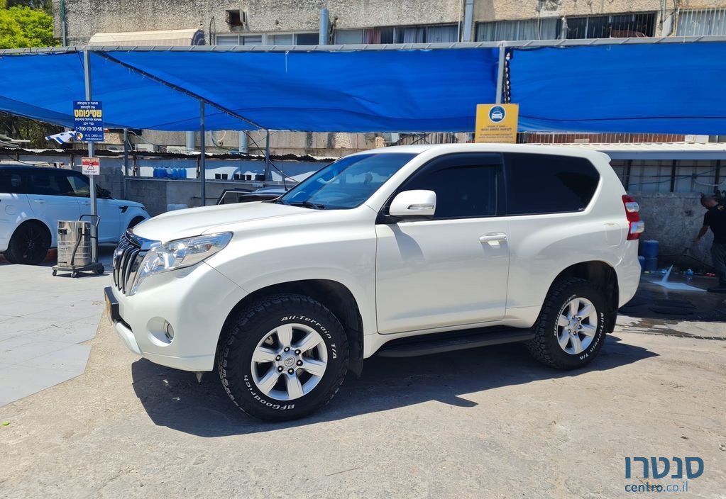 2015' Toyota Land Cruiser טויוטה לנד קרוזר photo #3