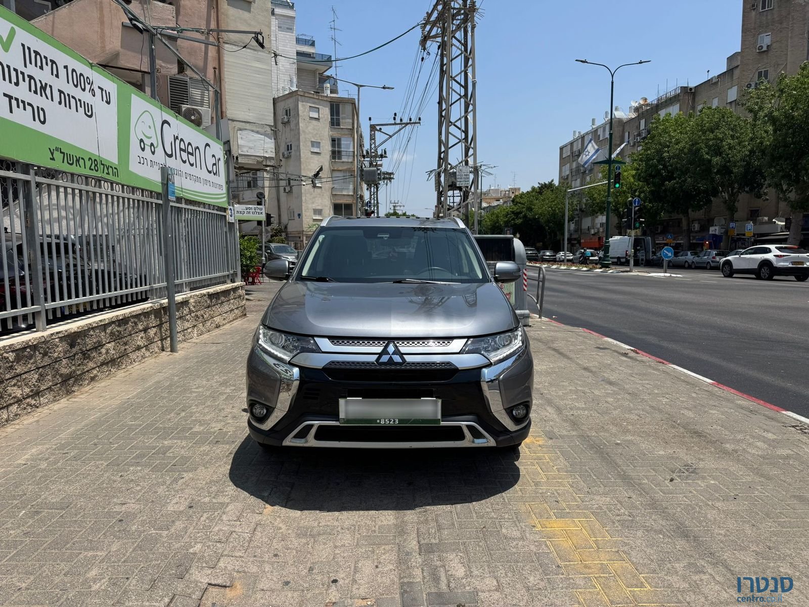 2021' Mitsubishi Outlander photo #1