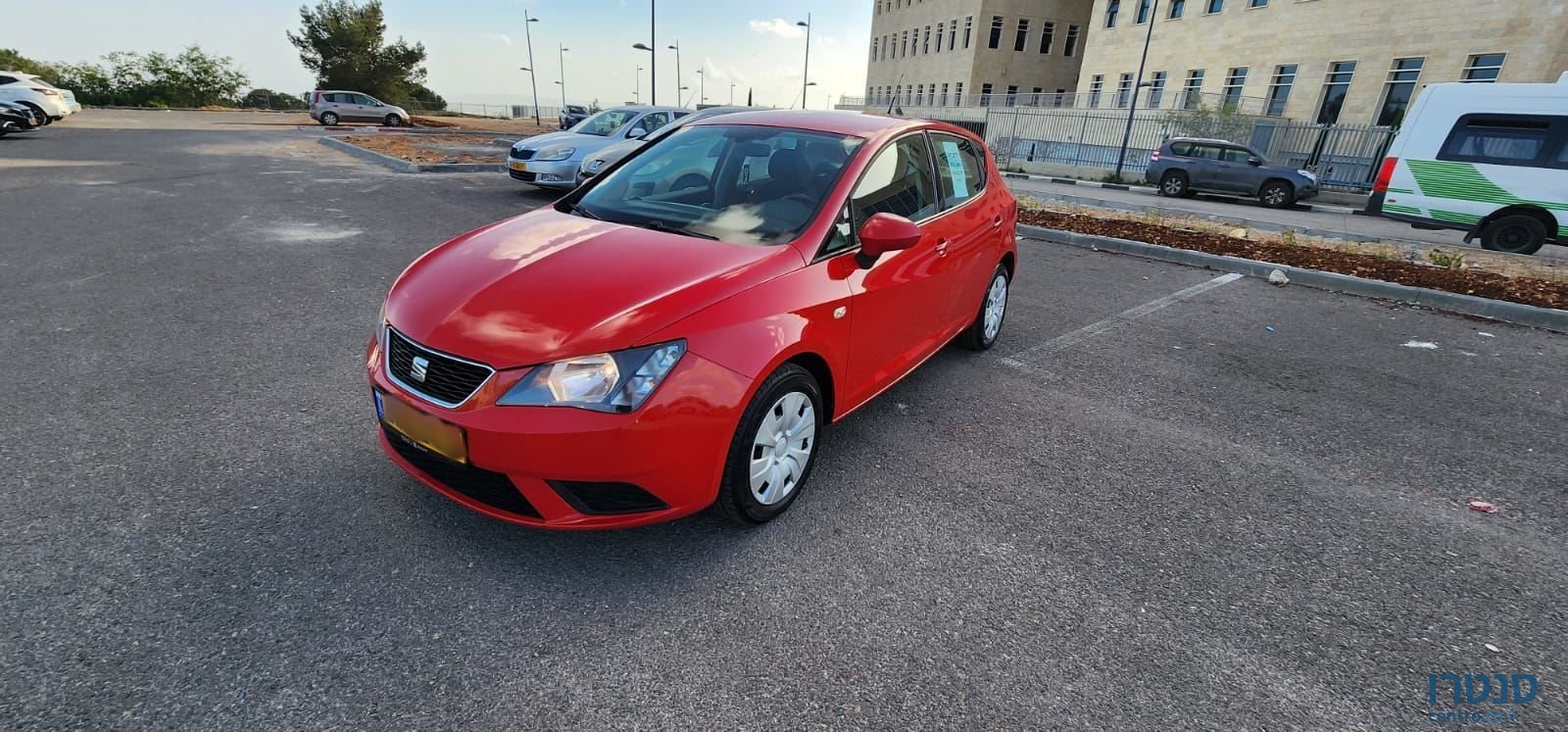 2016' SEAT Ibiza סיאט איביזה photo #2