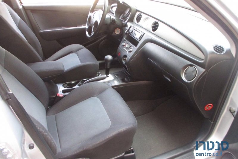 2007' Mitsubishi Outlander photo #4