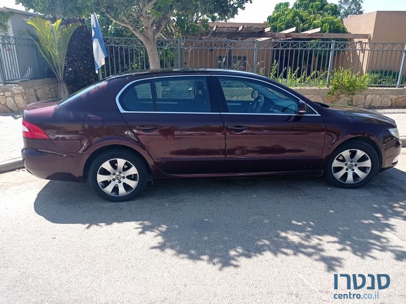 2010' Skoda Superb סקודה סופרב photo #4