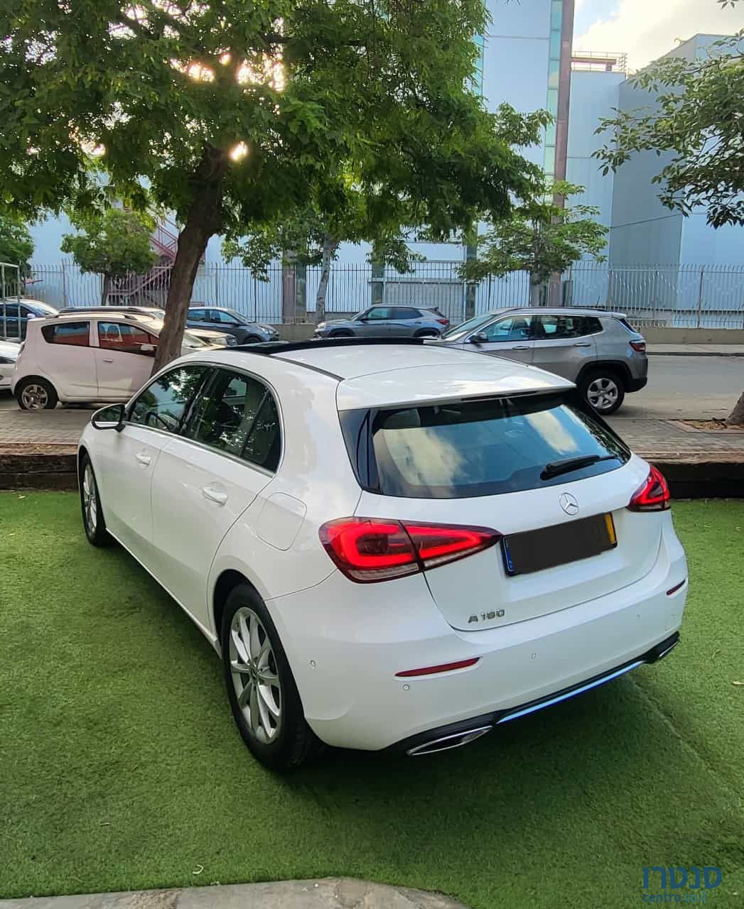 2019' Mercedes-Benz A-Class מרצדס photo #2