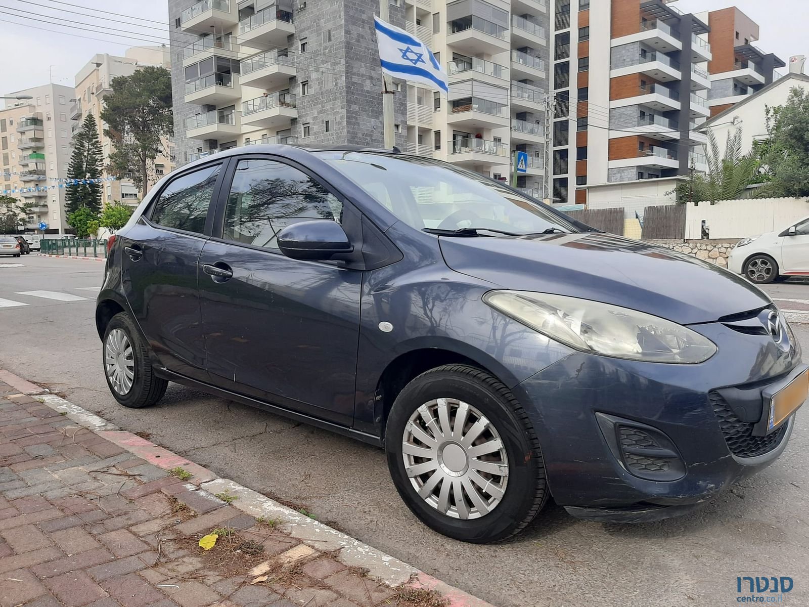 2010' Mazda 2 מאזדה photo #1