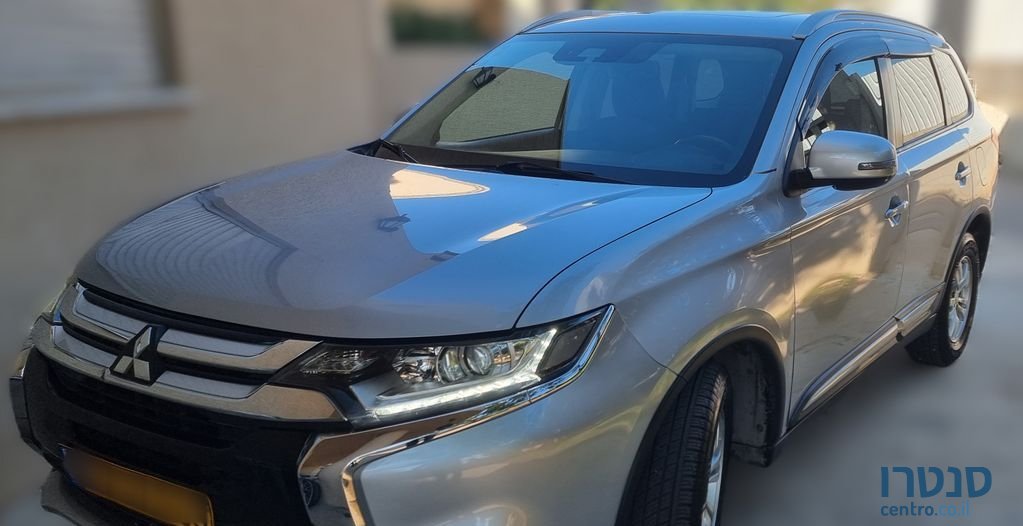 2017' Mitsubishi Outlander מיצובישי אאוטלנדר photo #1