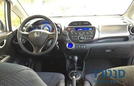 2012' Honda Jazz Hybrid photo #3