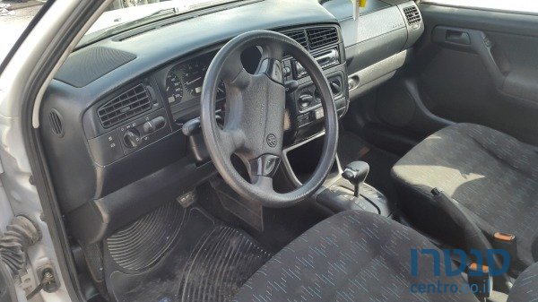 1997' Volkswagen Golf photo #3