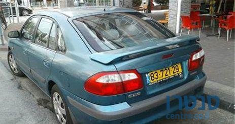 2001' Mazda 626 2000 photo #2