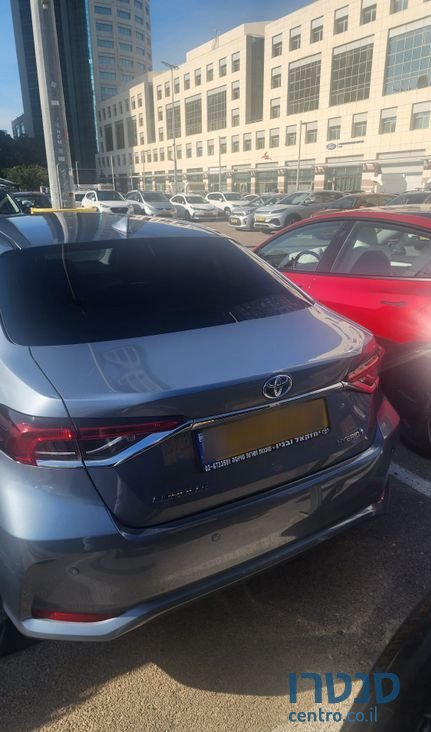 2019' Toyota Corolla טויוטה קורולה photo #3