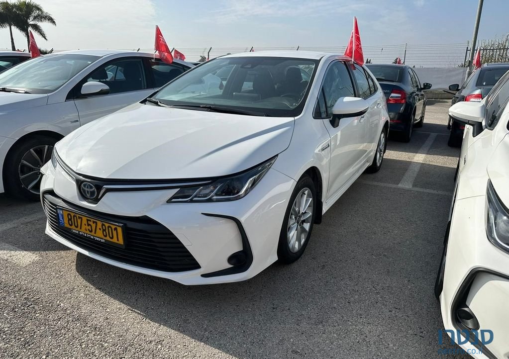 2019' Toyota Corolla טויוטה קורולה photo #3