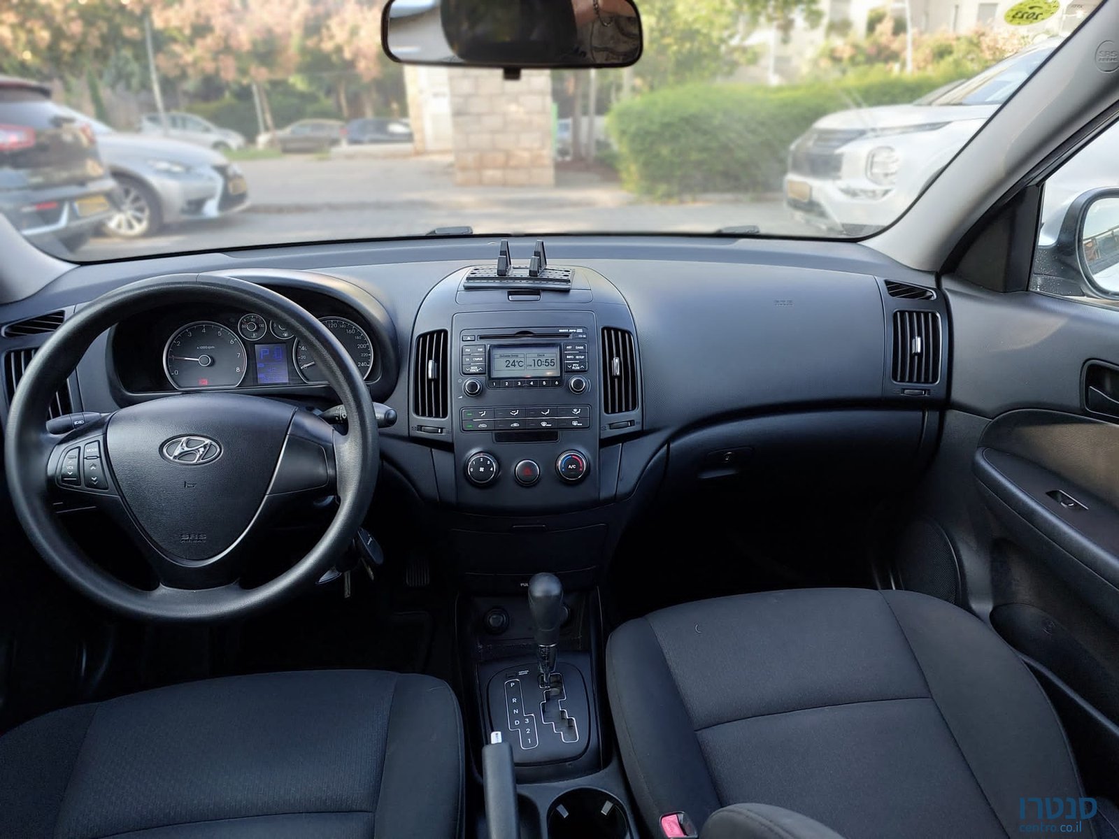 2011' Hyundai i30 photo #5