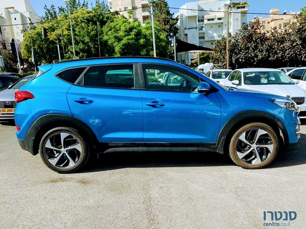 2017' Hyundai Tucson photo #3