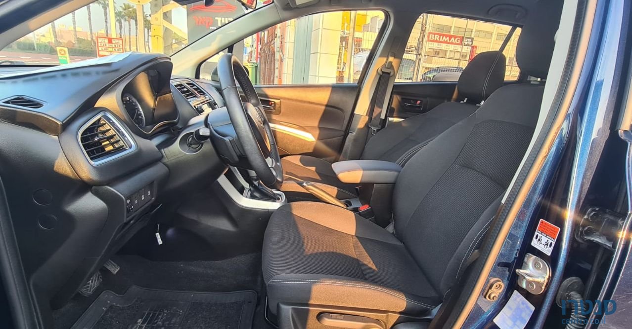 2019' Suzuki SX4 סוזוקי קרוסאובר photo #6