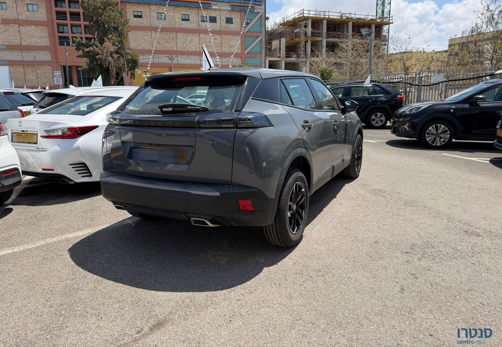 2024' Peugeot 2008 פיג'ו photo #6